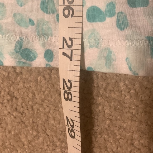 Chico’s Sz 3 Weekends Summer Tee - Picture 7 of 8